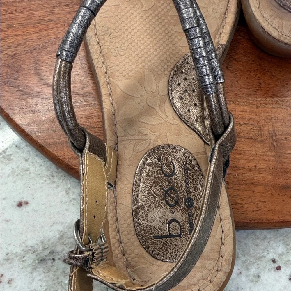 Boc (Born) Woven Metallic Brown Women's Thong Sandals